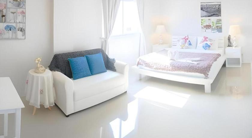 Chic Hotel Suratthani Surat Thani Extérieur photo